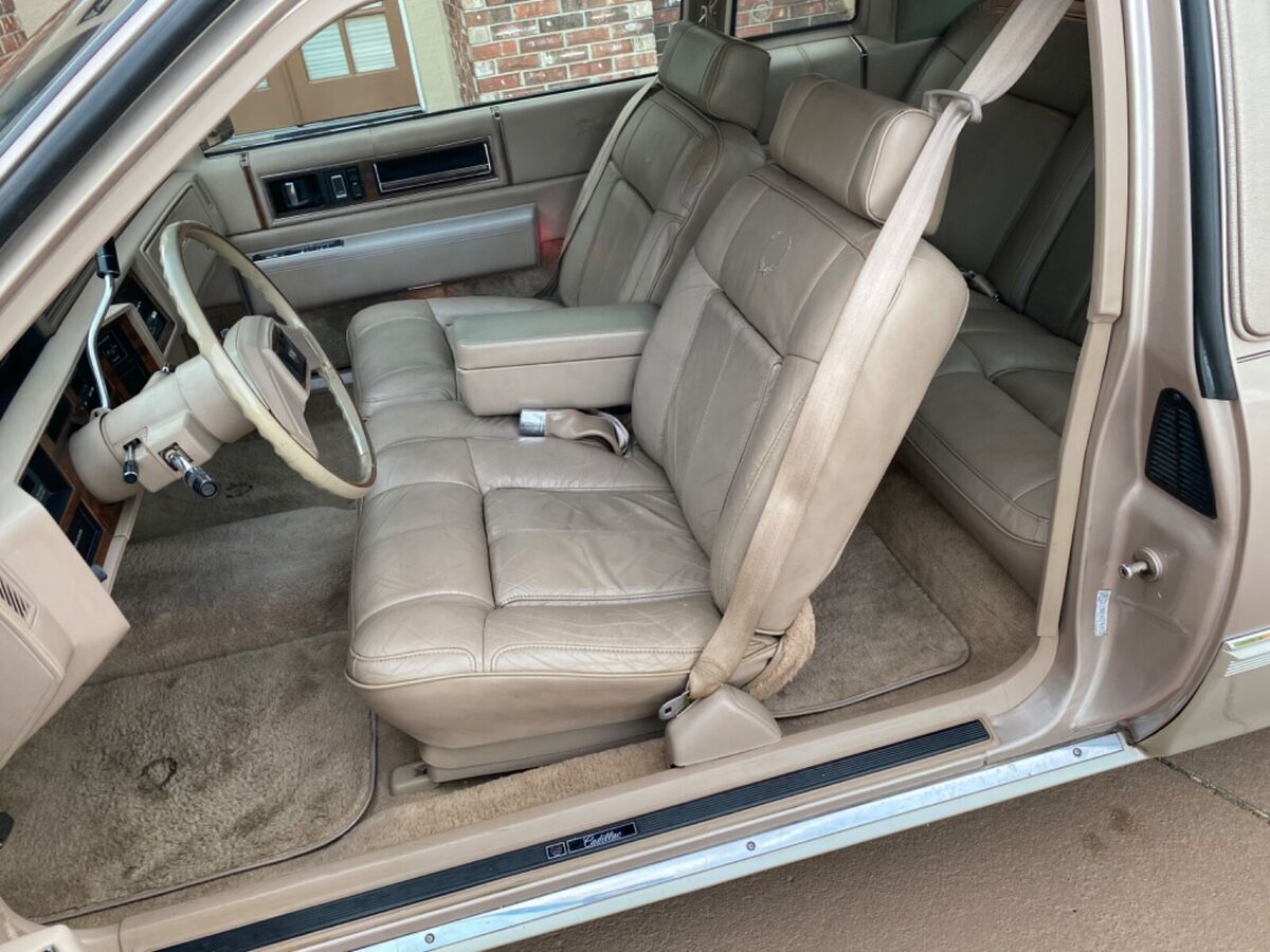 1989 Cadillac DeVille - photo 6