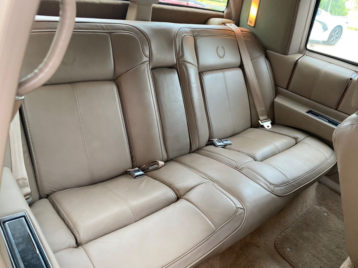 1989 Cadillac DeVille - photo 7