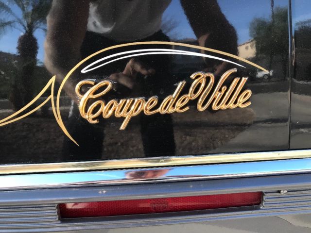 1989 Cadillac DeVille Gold Package - photo 2