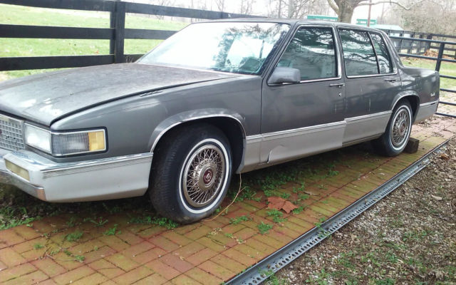 1989 Cadillac DeVille 4-Door Sedan NO RESERVE LOW MILES Long term Ownership 1989 Cadillac DeVille 4dr Sedan
