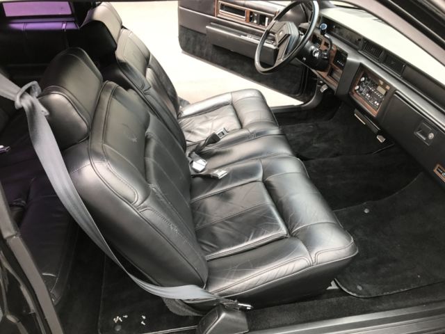 1989 Cadillac DeVille BASE COUPE 2- DOOR - photo 12
