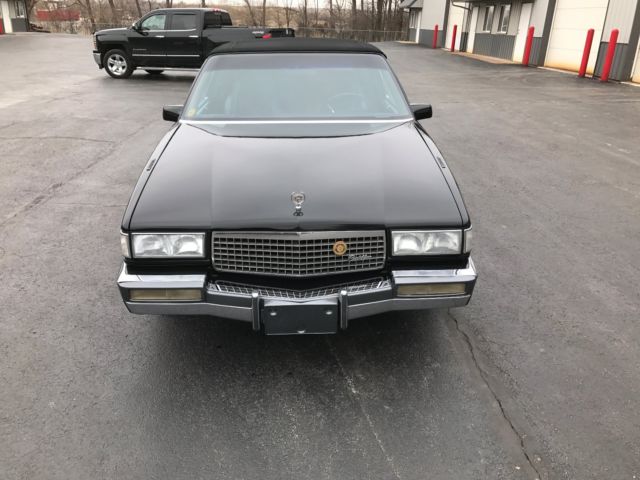 1989 Cadillac DeVille BASE COUPE 2- DOOR - photo 3
