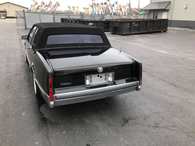 1989 Cadillac DeVille BASE COUPE 2- DOOR - photo 4