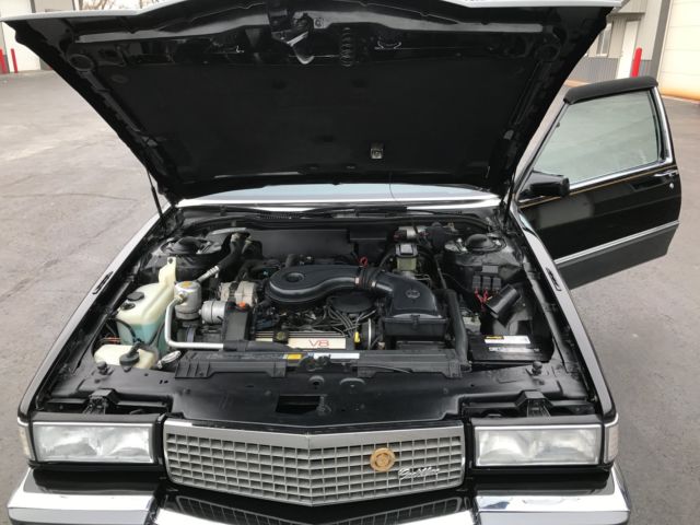 1989 Cadillac DeVille BASE COUPE 2- DOOR - photo 6