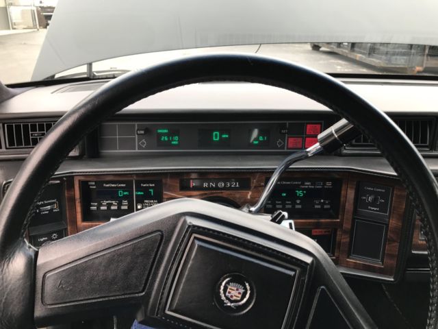 1989 Cadillac DeVille BASE COUPE 2- DOOR - photo 9