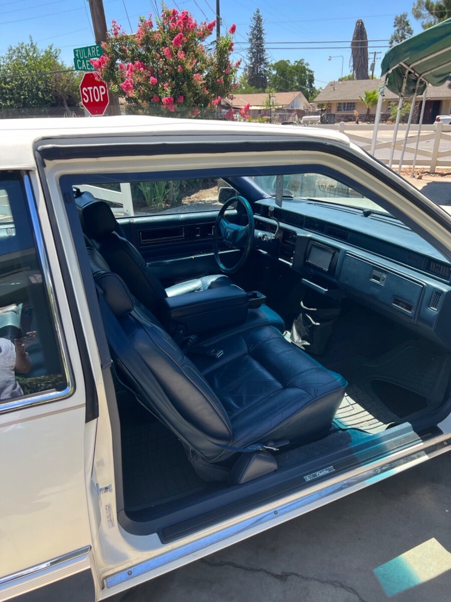 1989 Cadillac DeVille - photo 6