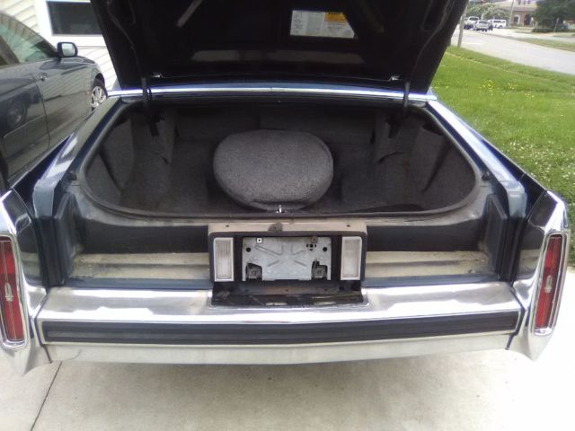 1989 Cadillac Brougham - photo 13