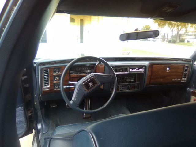1989 Cadillac Brougham - photo 7
