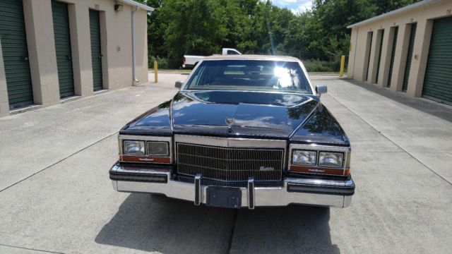 1989 Cadillac Brougham Buckskin - photo 11
