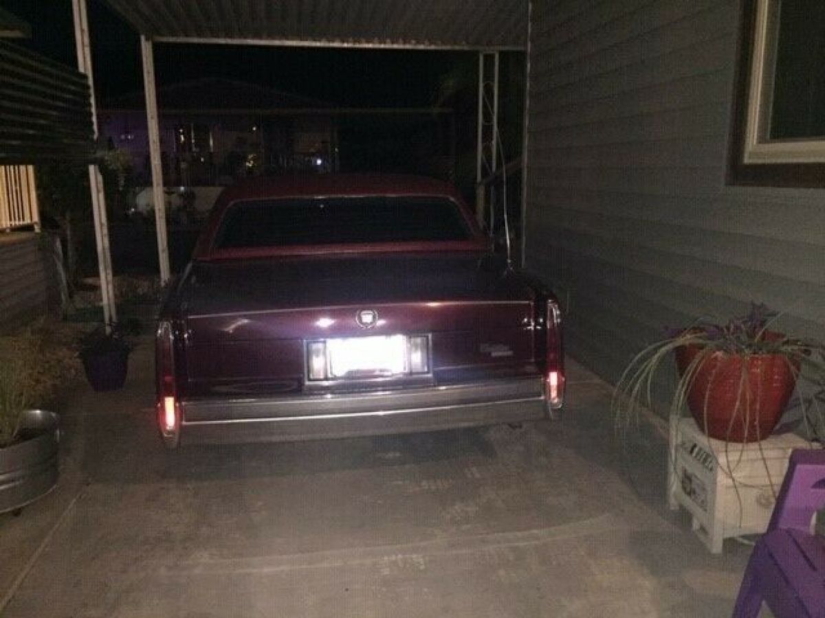 1989 Cadillac Fleetwood