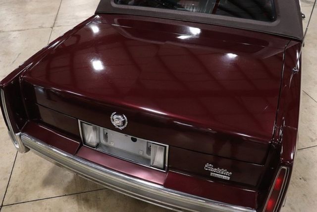 1989 Cadillac Fleetwood -- - photo 10