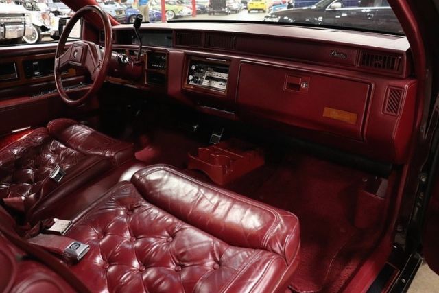 1989 Cadillac Fleetwood -- - photo 12