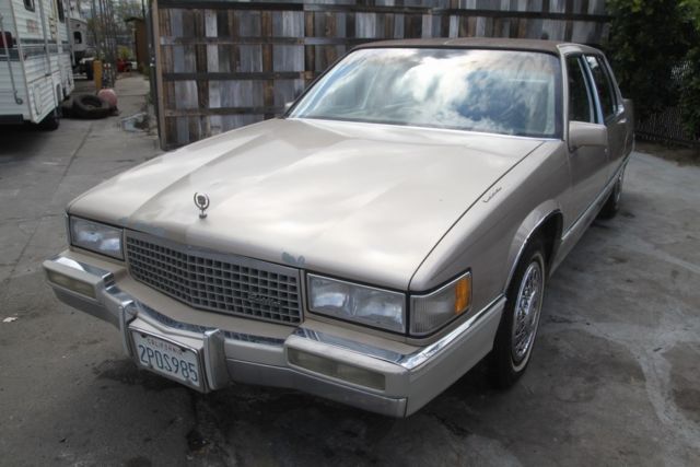 1989 Cadillac Fleetwood