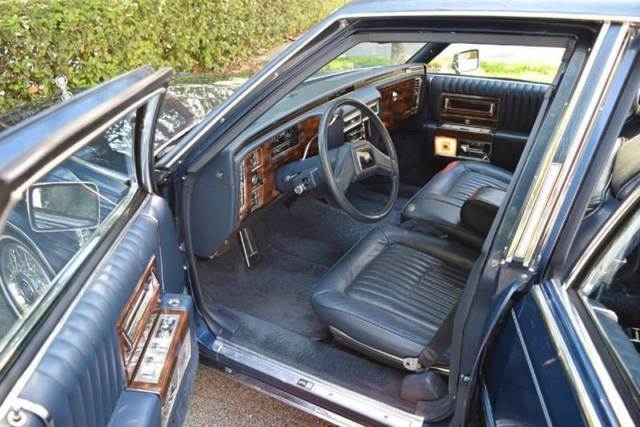 1989 Cadillac Fleetwood -- - photo 10