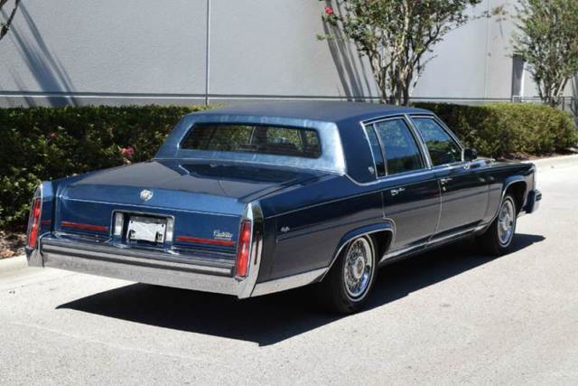 1989 Cadillac Fleetwood -- - photo 2