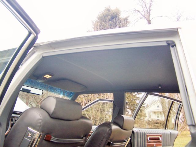1989 Cadillac Brougham - photo 9