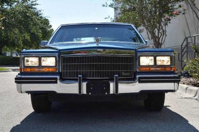 1989 Cadillac Fleetwood -- - photo 8