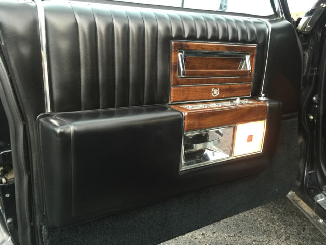 1989 Cadillac Brougham - photo 9