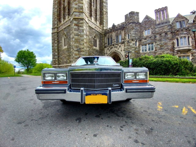1989 Cadillac Fleetwood - photo 8