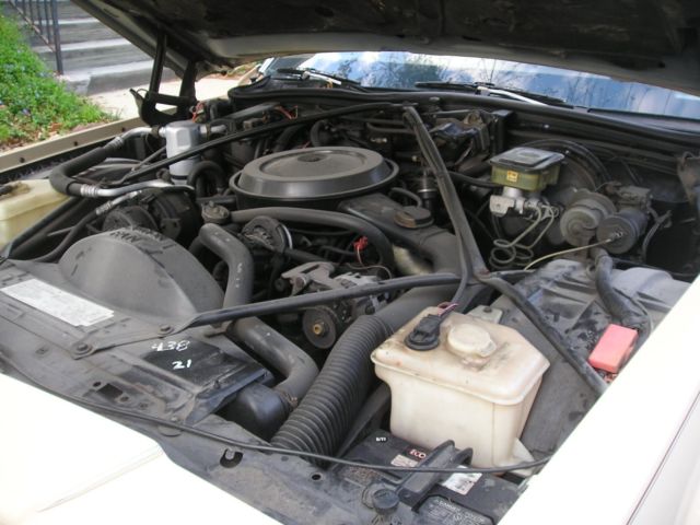 1989 Cadillac Fleetwood Brougham - photo 13