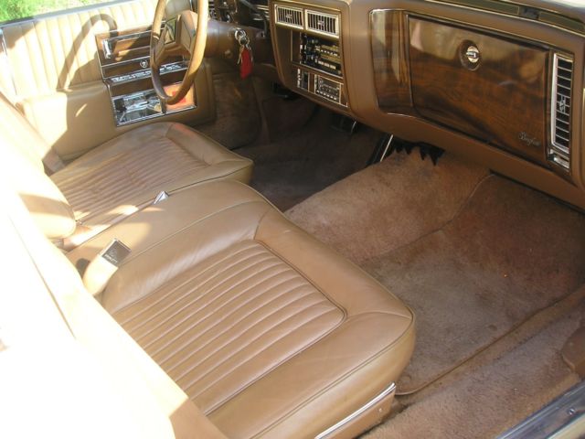 1989 Cadillac Fleetwood Brougham - photo 7