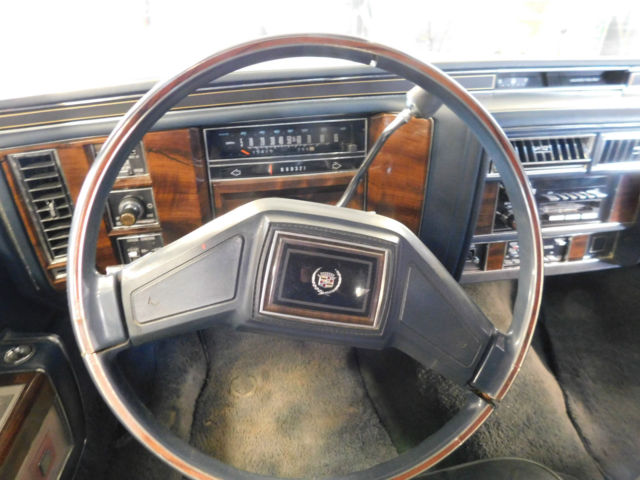 1989 Cadillac Fleetwood - photo 9