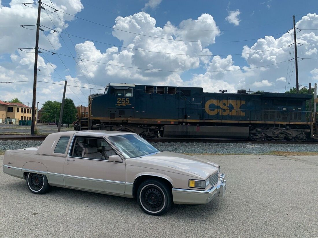 1989 Cadillac Fleetwood