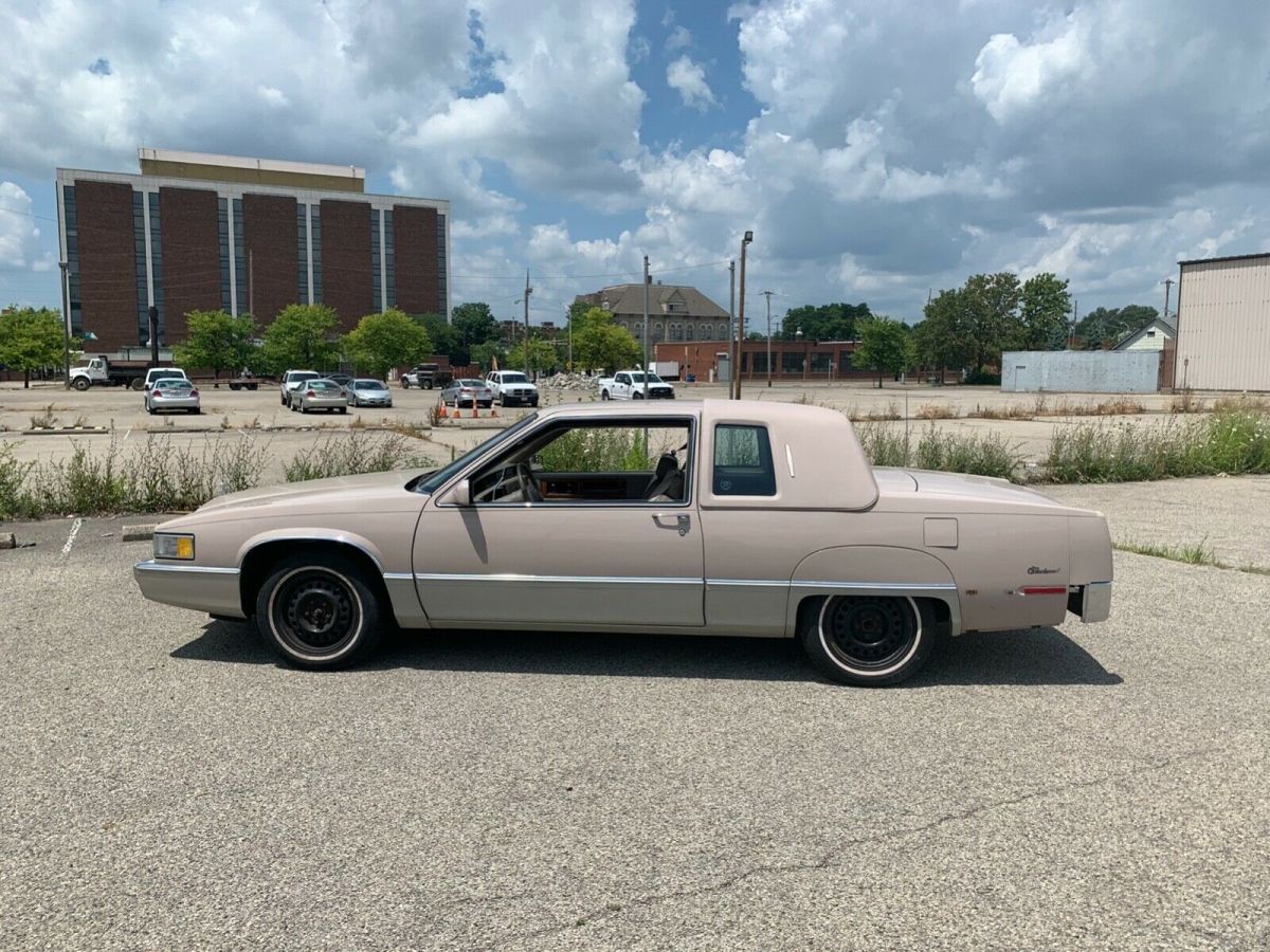 1989 Cadillac Fleetwood - photo 3