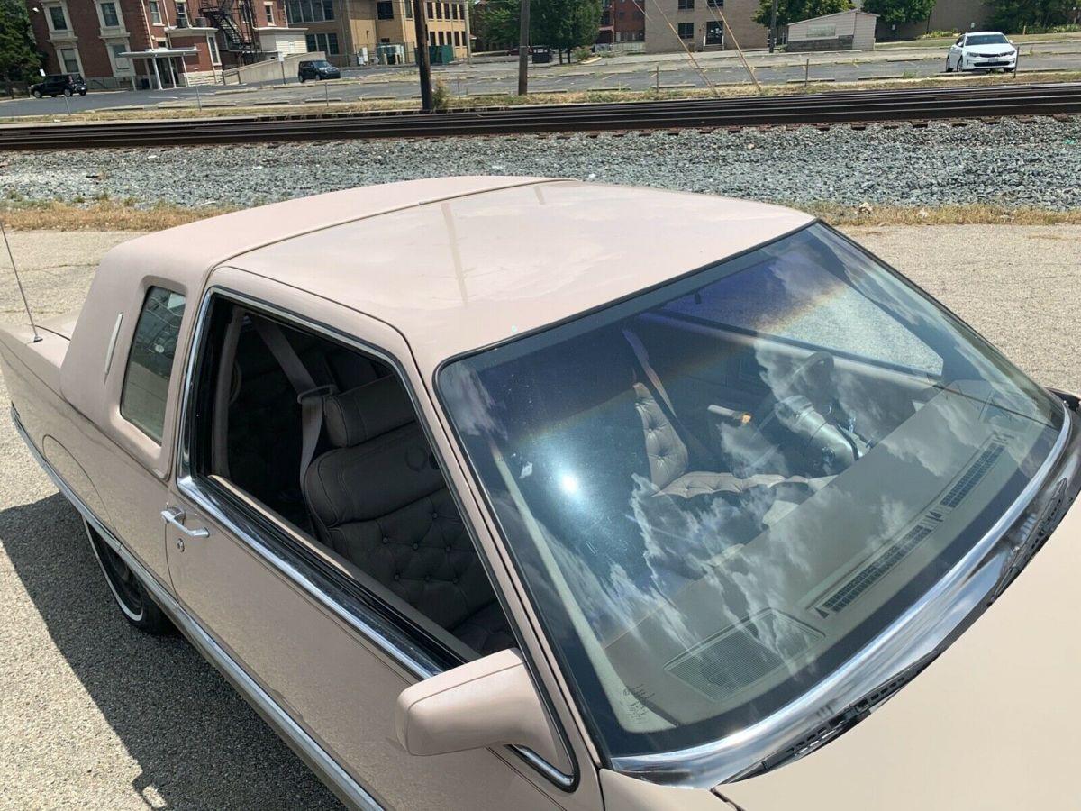 1989 Cadillac Fleetwood - photo 5