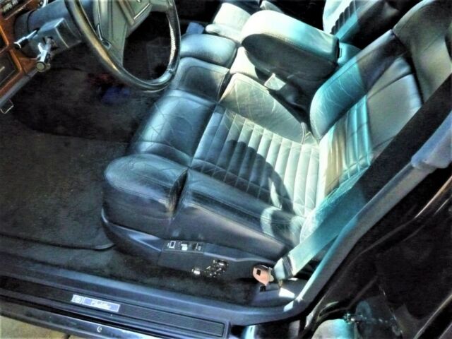 1989 Cadillac Fleetwood Fleetwood Sixty Sedan Leather - photo 11