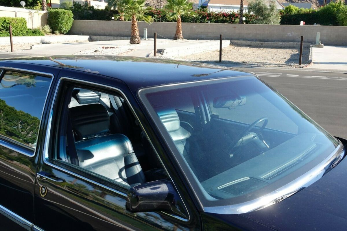 1989 Cadillac Fleetwood - photo 10