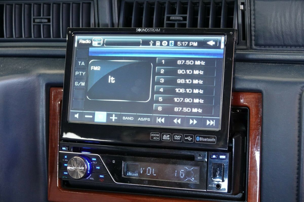 1989 Cadillac Fleetwood - photo 12