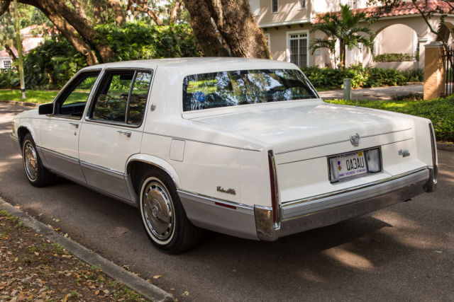 1989 Cadillac DeVille - photo 2