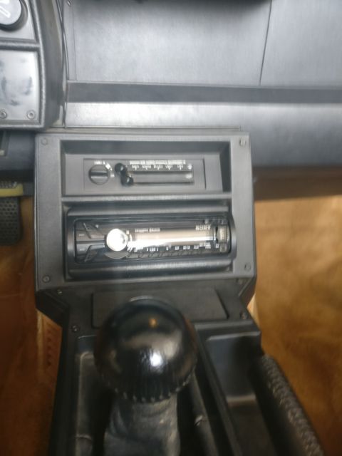 1989 Chevrolet Camaro Iroc z28 - photo 12