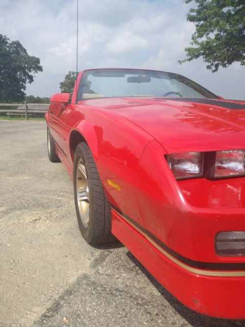 1989 Chevrolet Camaro Iroc z28 - photo 3