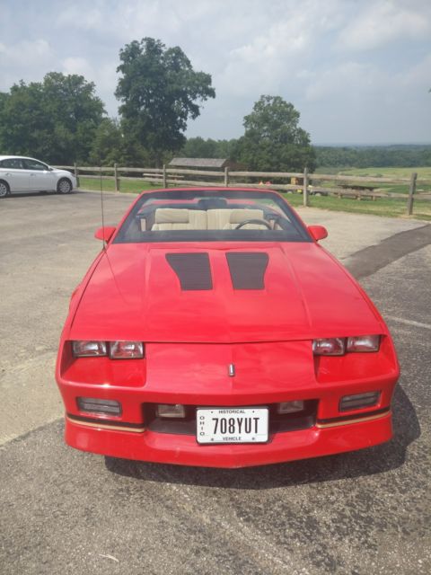1989 Chevrolet Camaro Iroc z28 - photo 4