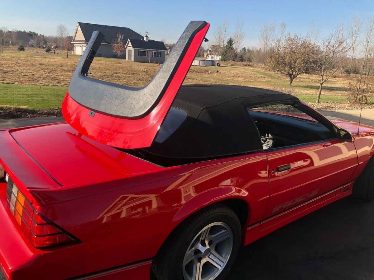1989 Chevrolet Camaro - photo 10
