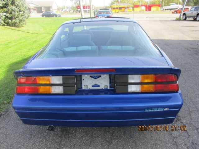1989 Chevrolet Camaro Iroc - Z28 - photo 5