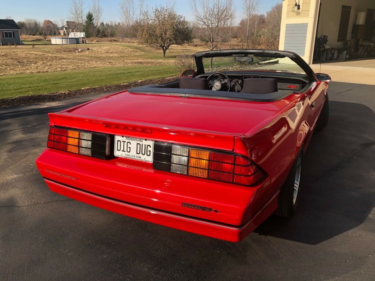 1989 Chevrolet Camaro - photo 9