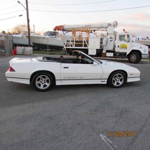 1989 Chevrolet Camaro - photo 3