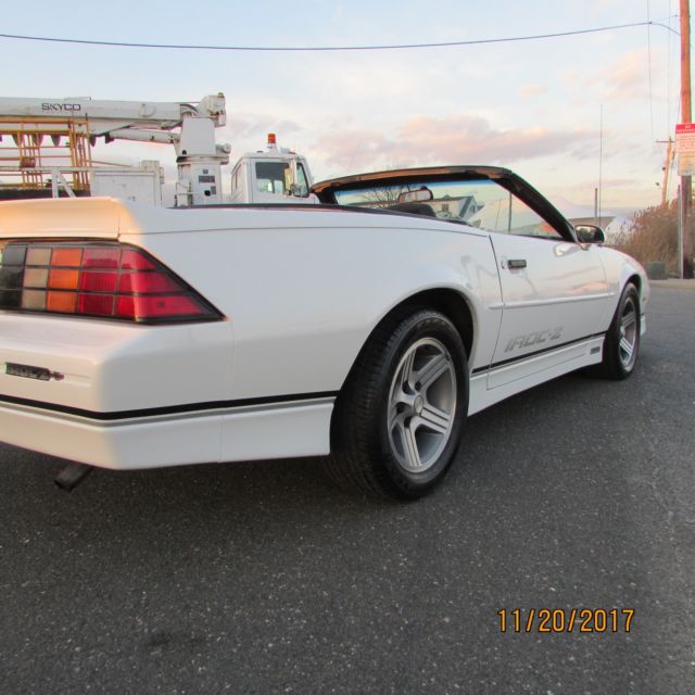 1989 Chevrolet Camaro - photo 4