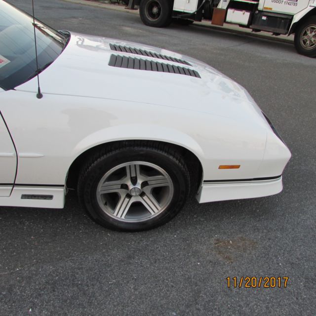 1989 Chevrolet Camaro - photo 9