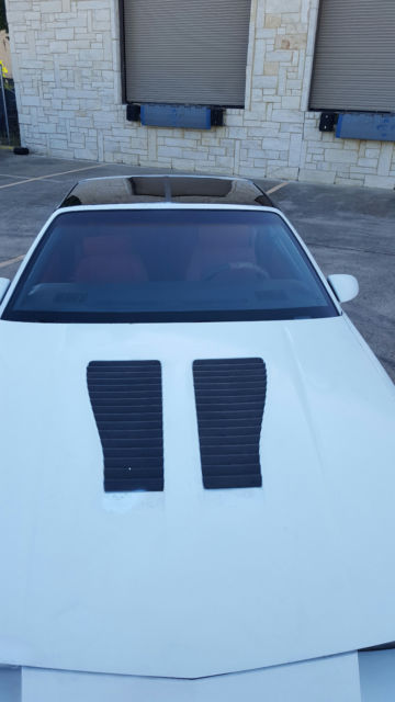 1989 Chevrolet Camaro IROC Z - photo 10