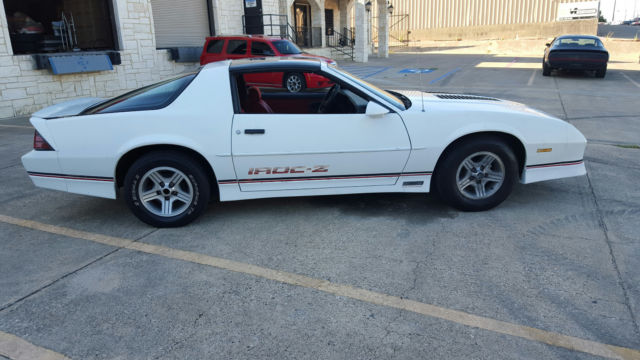 1989 Chevrolet Camaro IROC Z - photo 8