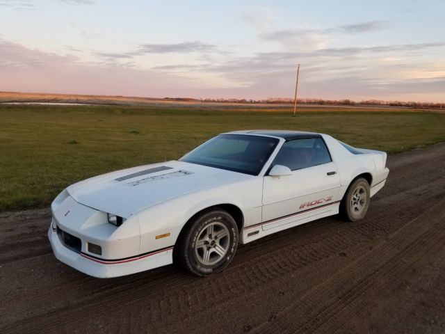 1989 Chevrolet Camaro IROC-Z - photo 5