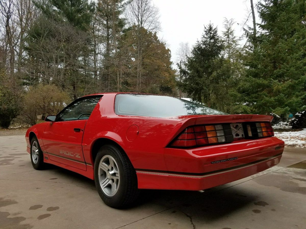 1989 Chevrolet Camaro IROC Z - photo 7