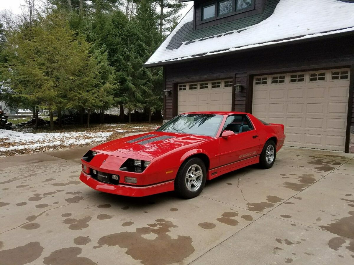 1989 Chevrolet Camaro IROC Z - photo 8
