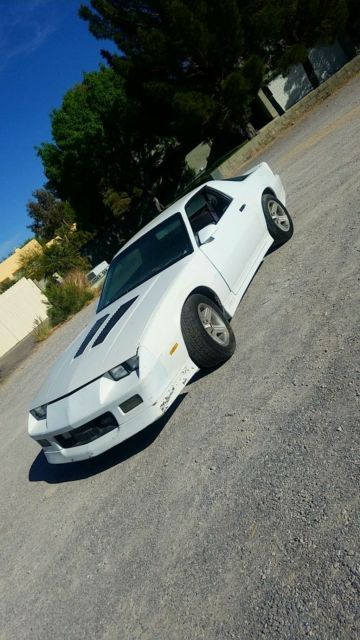 1989 Camaro iroc z28 1le with haltech/wiring harness 1989 Chevrolet Camaro Iroc z28