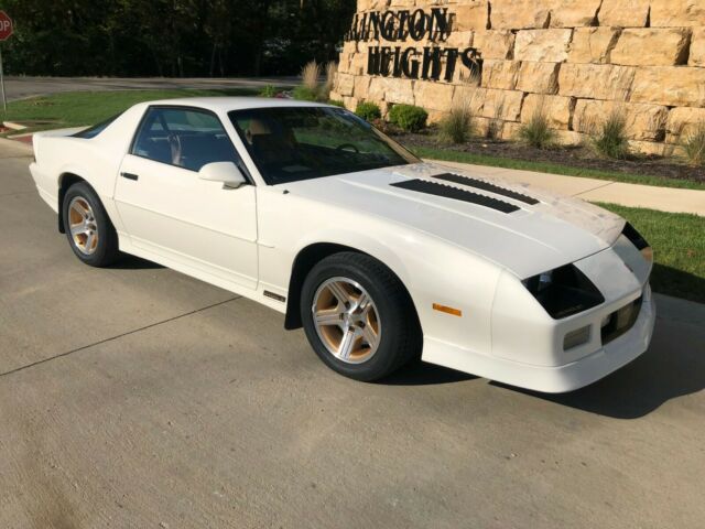 1989 Chevrolet Camaro Iroc z28 - photo 7