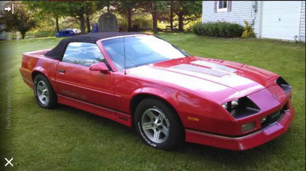 1989 Chevrolet Camaro IROC CONVERTIBLE - photo 2